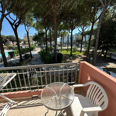 App4Rent - Villa Cristina 10 - Rinnovato Lido di Jesolo Exterior foto