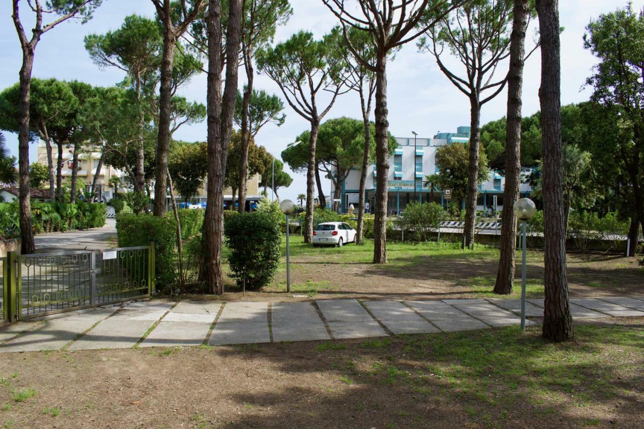 App4Rent - Villa Cristina 10 - Rinnovato Lido di Jesolo Exterior foto